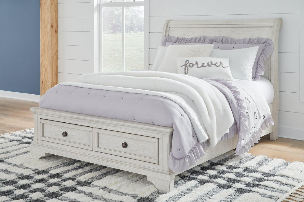 Robbinsdale Sleigh Storage Bed